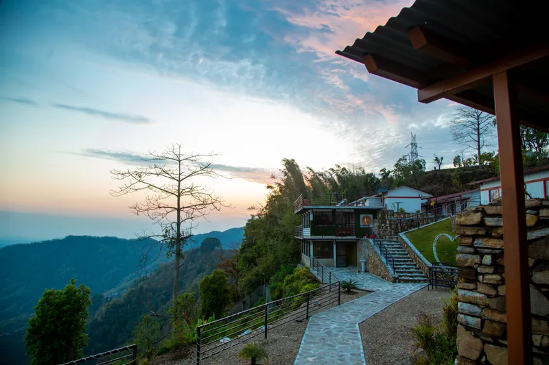 Manjari Resort — cinematic 6