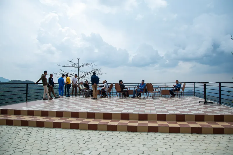Manjari Resort — restaurant 13